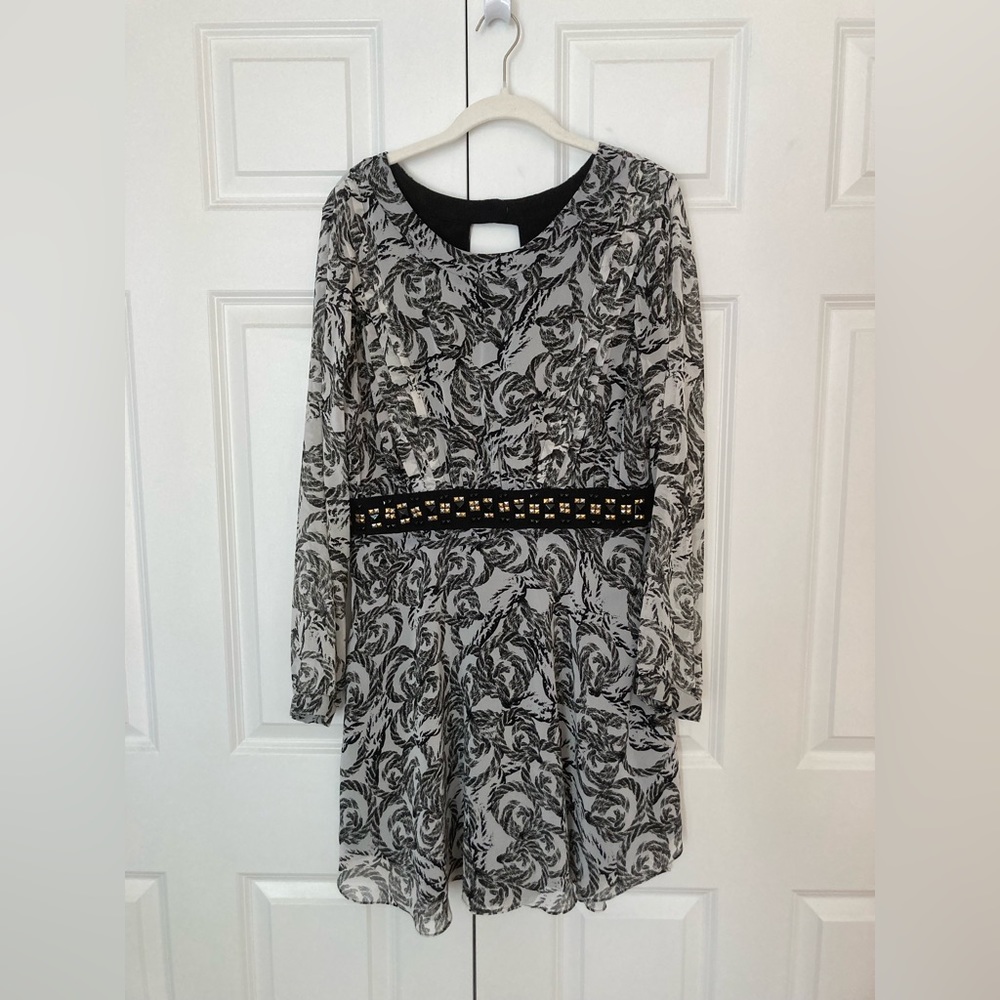BCBGeneration long sleeve cutout dress